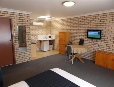 фото отеля Cowra Crest Motel