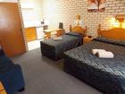 фото отеля Cowra Crest Motel