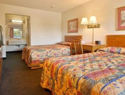 фото отеля Days Inn Alexandria Landmark