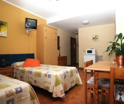 фото отеля Apartamentos Ebusus Ibiza