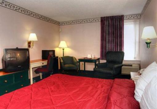 фото отеля Best Western Inn Staunton