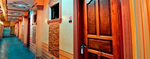 фото отеля Jilian Tourist Inn