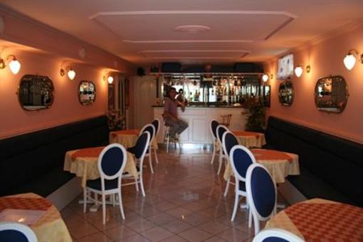 фото отеля Apartman Bella