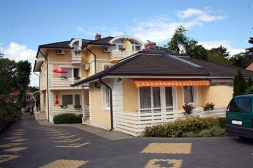 фото отеля Apartman Bella