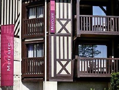 фото отеля Mercure Deauville Hotel du Yacht Club