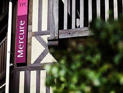 фото отеля Mercure Deauville Hotel du Yacht Club