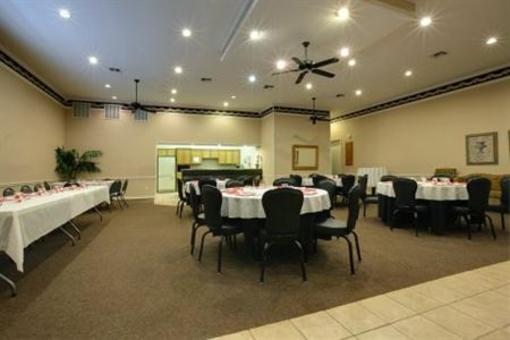 фото отеля Americas Best Value Inn Paris