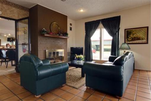 фото отеля Americas Best Value Inn Paris
