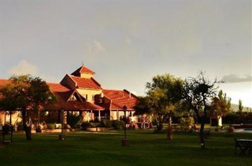 фото отеля Hosteria Lauquen Pilmaiquen