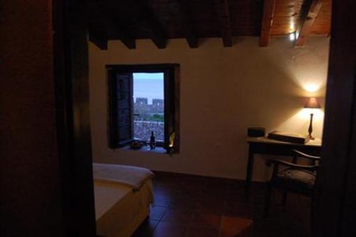 фото отеля Guesthouse Kellia