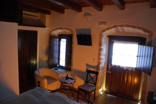 фото отеля Guesthouse Kellia