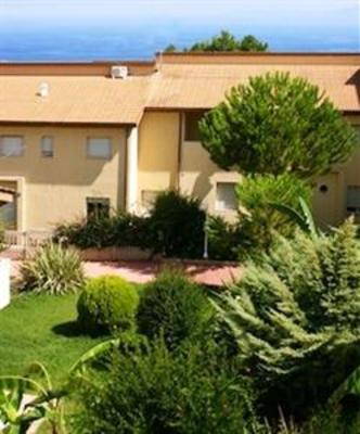 фото отеля Hotel Residence La Pace