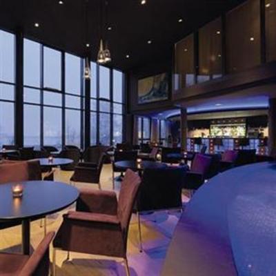 фото отеля Park Inn by Radisson Zurich Airport