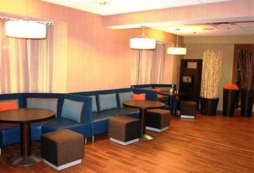 фото отеля Courtyard by Marriott Traverse City