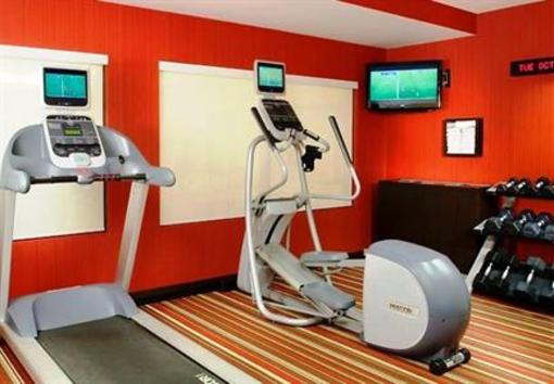 фото отеля Courtyard by Marriott Traverse City