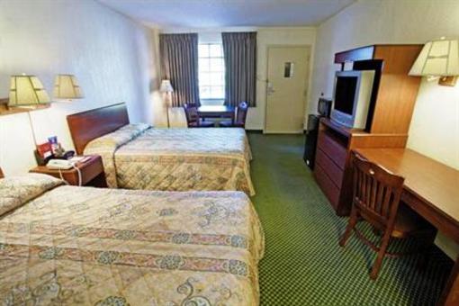 фото отеля Americas Best Value Inn Richmond South