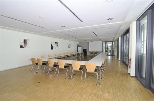 фото отеля Sporthotel Borussia Dusseldorf