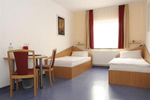 фото отеля Sporthotel Borussia Dusseldorf