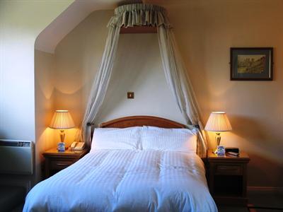 фото отеля Old Weir Lodge Killarney