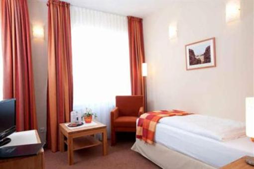 фото отеля Hotel Gutenberg Westerland