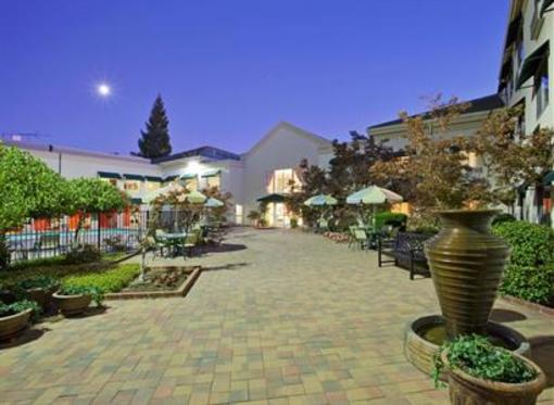 фото отеля Holiday Inn Auburn
