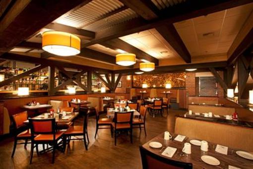 фото отеля Holiday Inn Auburn