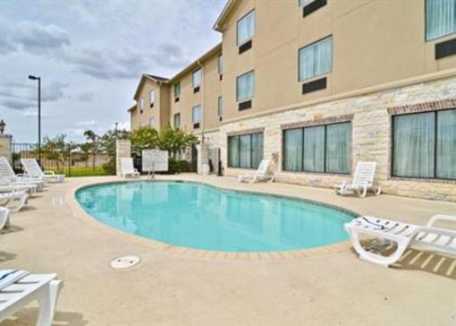 фото отеля Quality Suites College Station