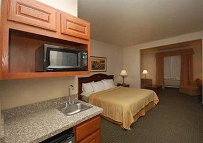 фото отеля Quality Suites College Station