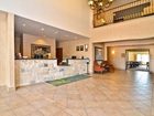 фото отеля Quality Suites College Station
