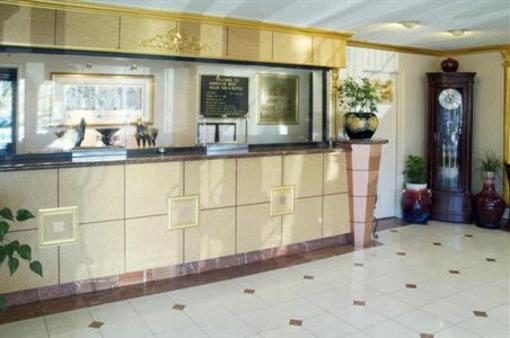 фото отеля Americas Best Value Inn & Suites Fontana