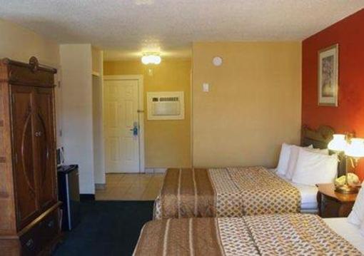 фото отеля Rodeway Inn Roswell
