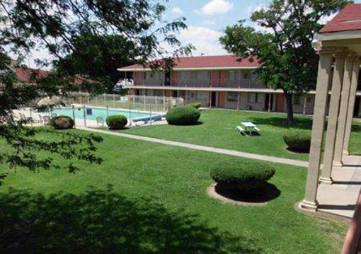 фото отеля Rodeway Inn Roswell