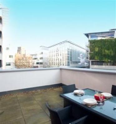 фото отеля Your Space Apartment Balmoral House