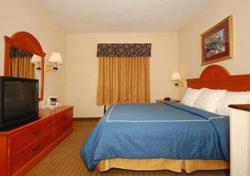 фото отеля Rodeway Inn & Suites Chattanooga