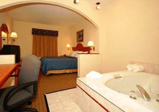 фото отеля Rodeway Inn & Suites Chattanooga