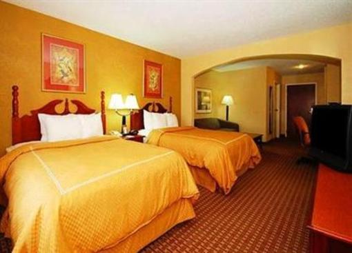 фото отеля Comfort Suites Port Allen