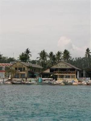 фото отеля LaLaguna Beach Club & Dive Centre Puerto Galera