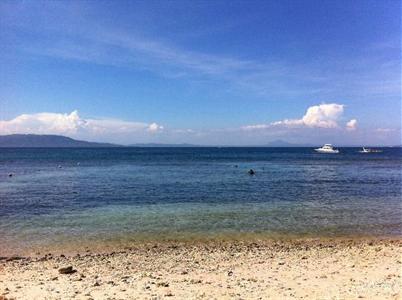 фото отеля LaLaguna Beach Club & Dive Centre Puerto Galera