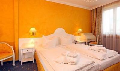 фото отеля Wittelsbacher Hof Swiss Quality Hotel