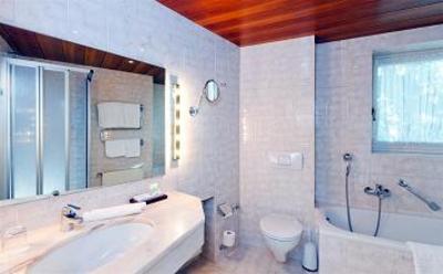 фото отеля Wittelsbacher Hof Swiss Quality Hotel