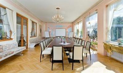 фото отеля Wittelsbacher Hof Swiss Quality Hotel