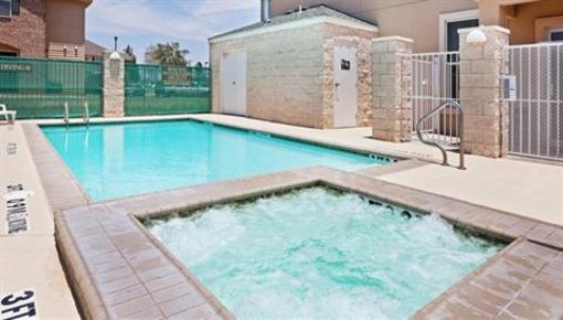 фото отеля Country Inn & Suites Midland (Texas)