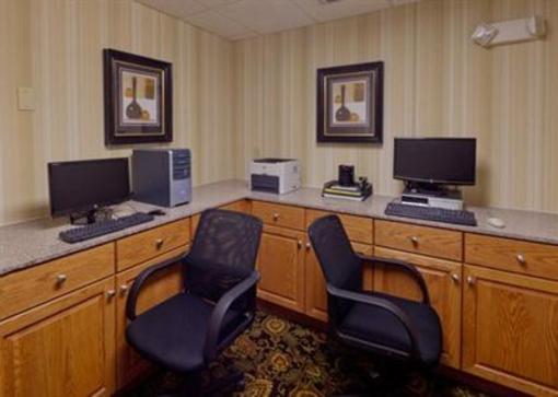 фото отеля Country Inn & Suites Oxford I-20