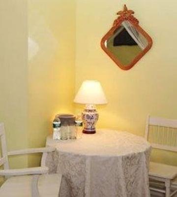 фото отеля Yankee Peddler Inn