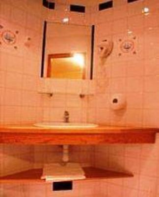 фото отеля Hotel Faidherbe Boulogne-sur-Mer