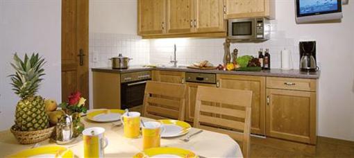 фото отеля Dorfkrug Apartments Kaprun