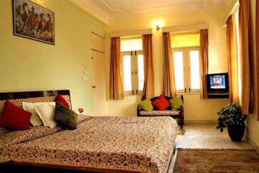 фото отеля Hotel Jaipur Darbar