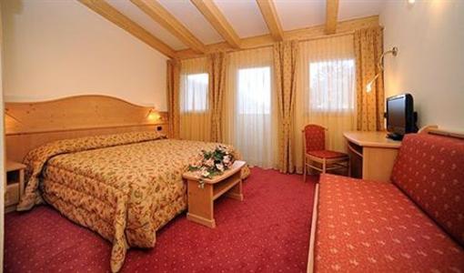 фото отеля Hotel Europa Moena