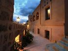 фото отеля Blue Valley Cave Hotel