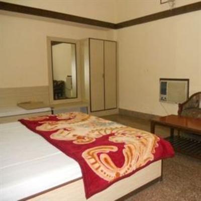 фото отеля Pratap Hotel Jaipur